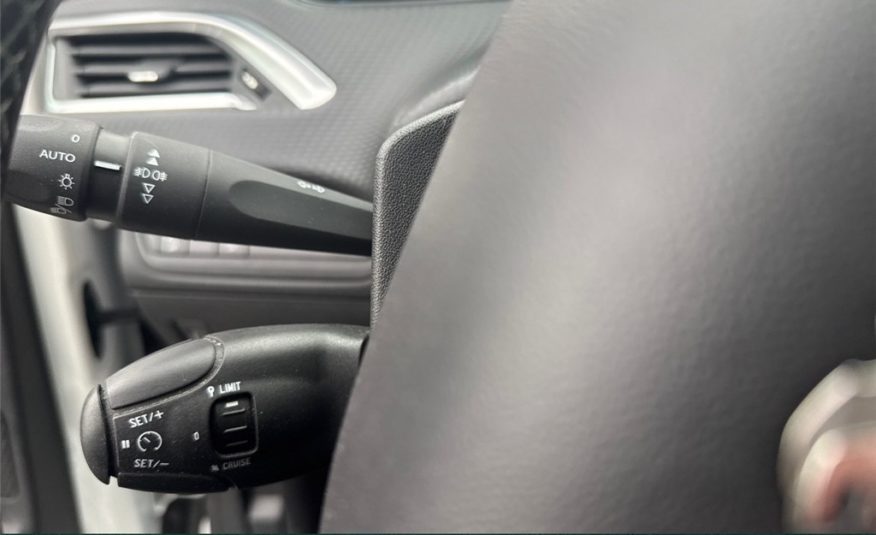 PEUGEOT 2008 BLUEHDI 120CH S&S EAT6 Crossway