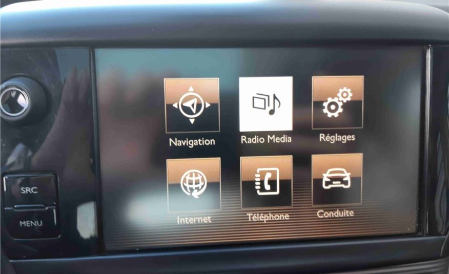 PEUGEOT 2008 1.6 BLUEHDI 120CH S&S BVM6 Féline Cuivre