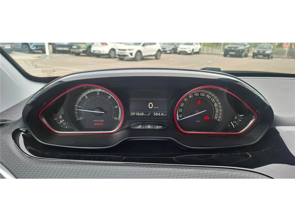 PEUGEOT 2008 1.6 BLUEHDI 120CH S&S BVM6 GT Line