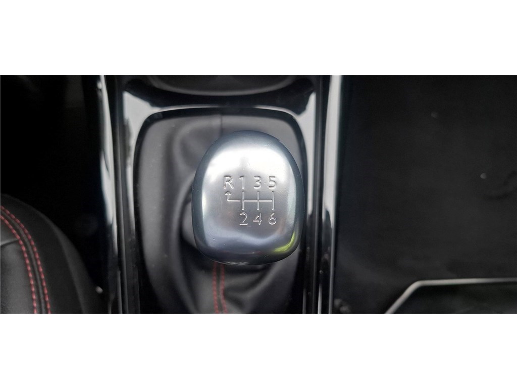 PEUGEOT 2008 1.6 BLUEHDI 120CH S&S BVM6 GT Line