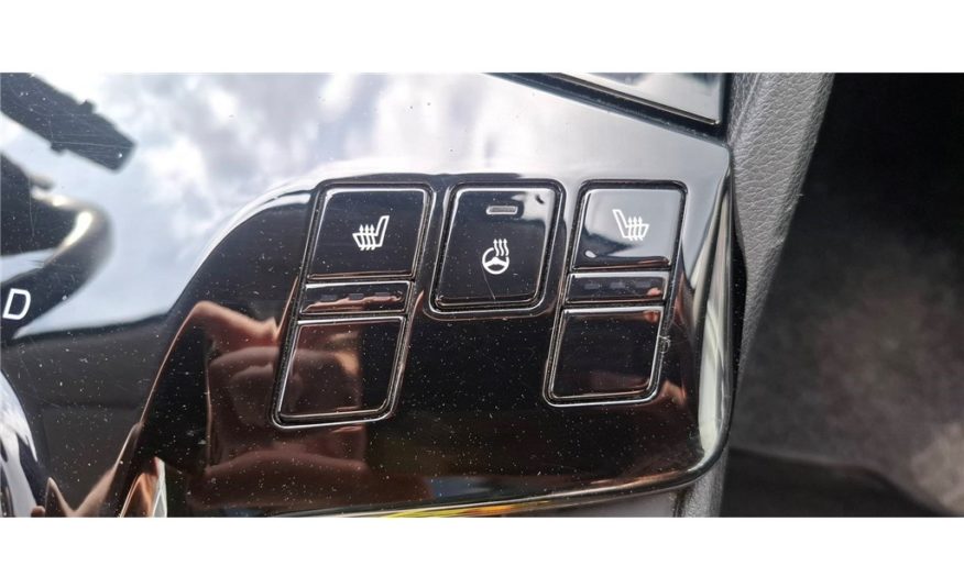 KIA SPORTAGE 1.6 T-GDI 265CH ISG HYBRIDE RECHARGEABLE BVA6 4X4 Design