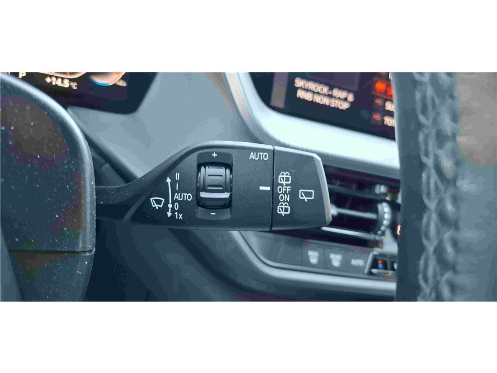 BMW SERIE 1 F40 118i 136 ch DKG7 M Sport