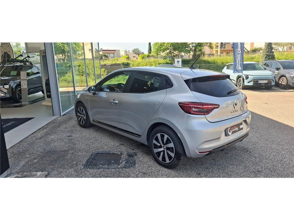 RENAULT CLIO V E-TECH FULL HYBRID 145 Evolution