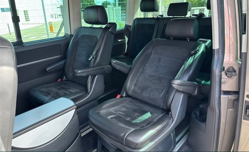 VOLKSWAGEN MULTIVAN 2.0 TDI 150 DSG7 Carat Court