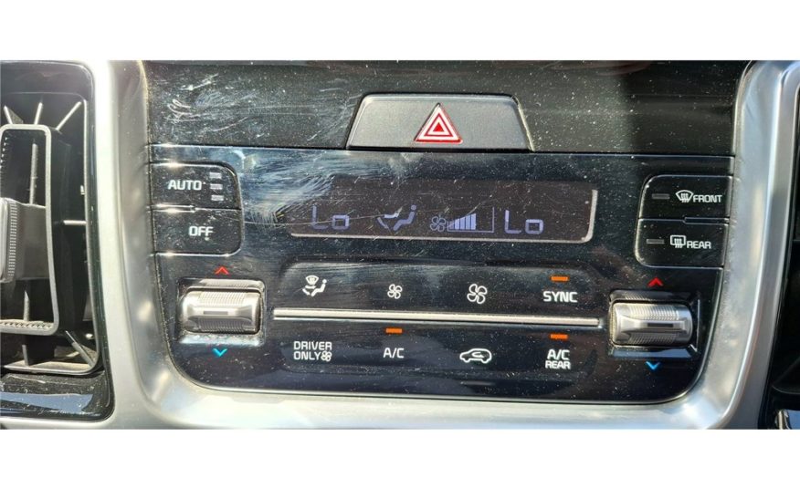 KIA SORENTO 1.6 T-GDI HYBRIDE RECHARGEABLE 265 CH 7PL 4X4 BVA6 Design