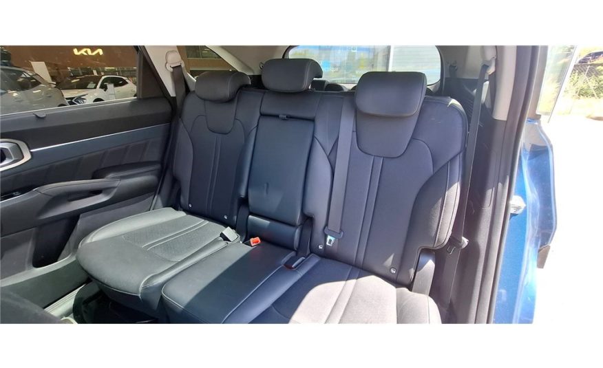 KIA SORENTO 1.6 T-GDI HYBRIDE RECHARGEABLE 265 CH 7PL 4X4 BVA6 Design