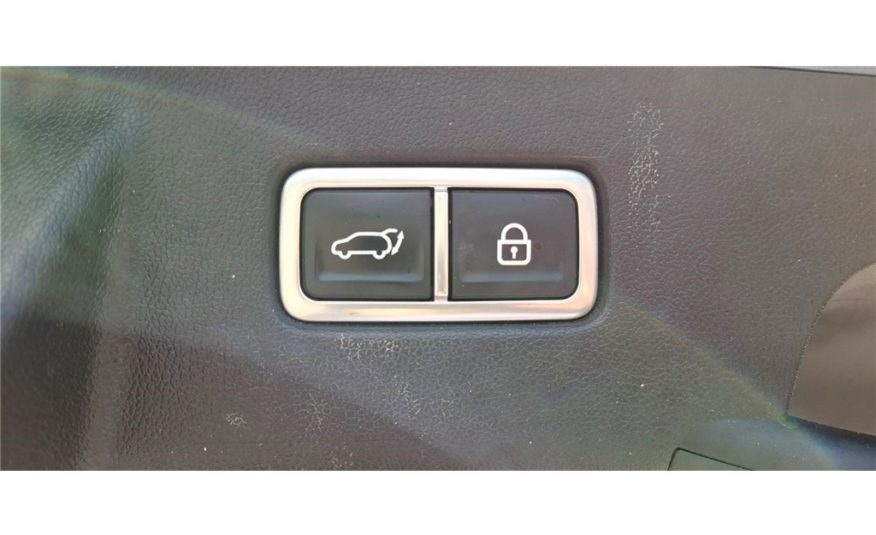 KIA SORENTO 1.6 T-GDI HYBRIDE RECHARGEABLE 265 CH 7PL 4X4 BVA6 Design