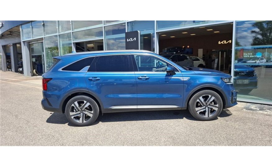 KIA SORENTO 1.6 T-GDI HYBRIDE RECHARGEABLE 265 CH 7PL 4X4 BVA6 Design