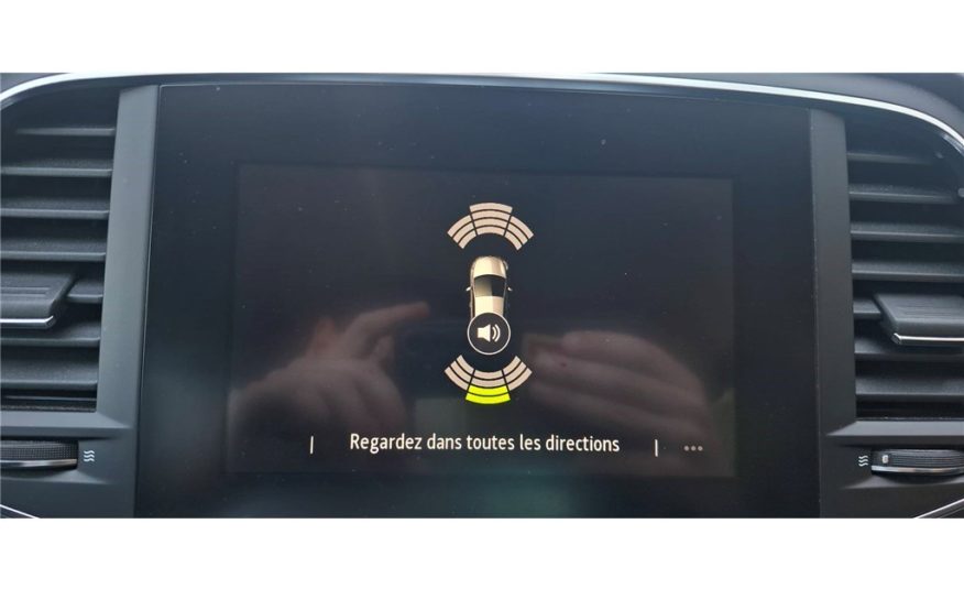 RENAULT MEGANE IV BERLINE TCE 115 FAP Zen