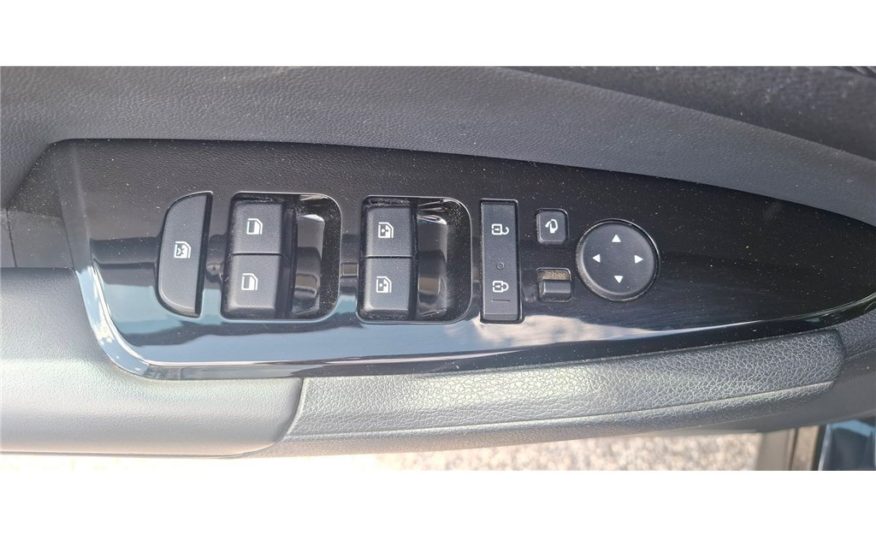 KIA SPORTAGE 1.6 T-GDI 230CH ISG HYBRIDE BVA6 4X2 Design