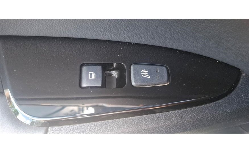 KIA SPORTAGE 1.6 T-GDI 230CH ISG HYBRIDE BVA6 4X2 Design