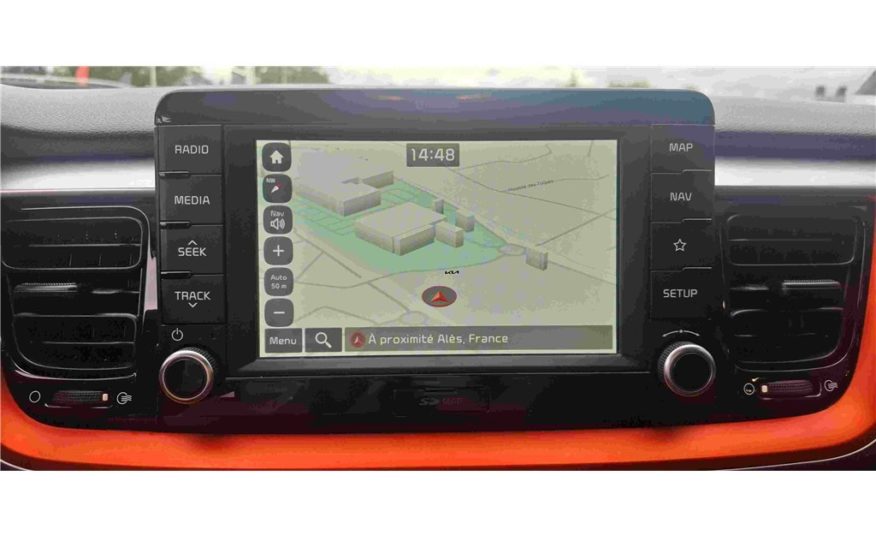 KIA STONIC 1.0 T-GDI 120 CH Launch Edition