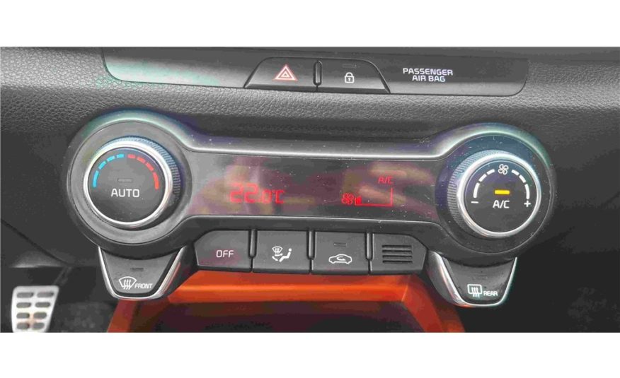 KIA STONIC 1.0 T-GDI 120 CH Launch Edition