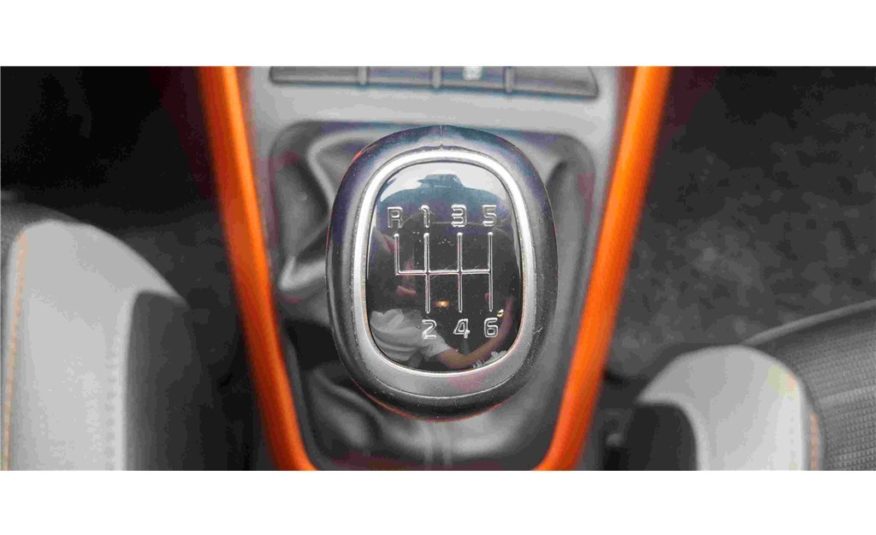 KIA STONIC 1.0 T-GDI 120 CH Launch Edition