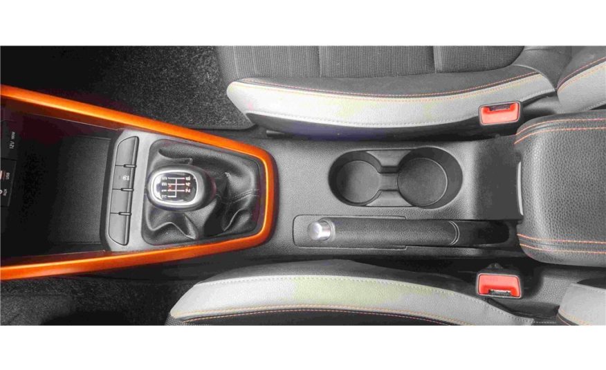 KIA STONIC 1.0 T-GDI 120 CH Launch Edition