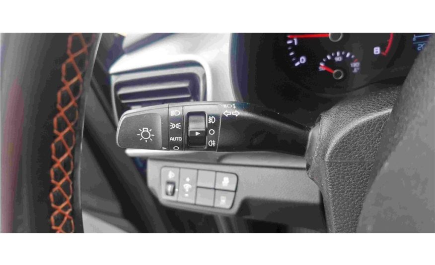 KIA STONIC 1.0 T-GDI 120 CH Launch Edition