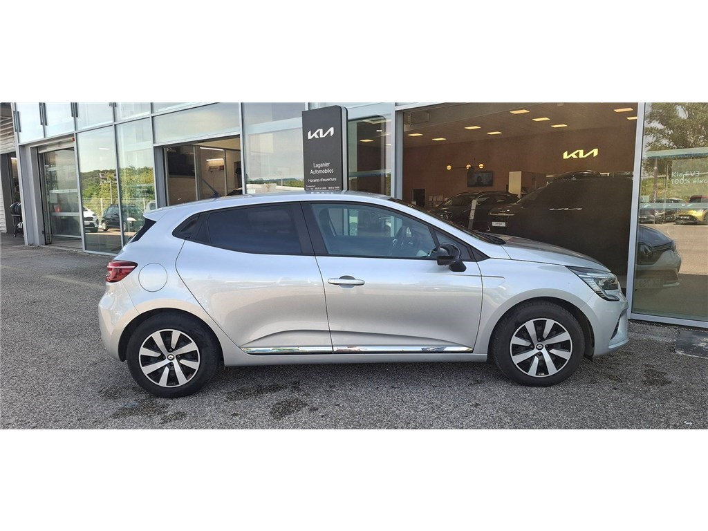 RENAULT CLIO V Clio E-Tech full hybrid 145 Evolution