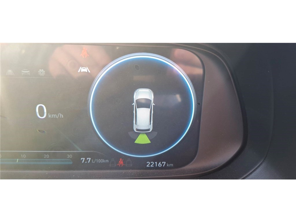 HYUNDAI BAYON 1.0 T-GDI 100 DCT-7 HYBRID 48V BUSINESS