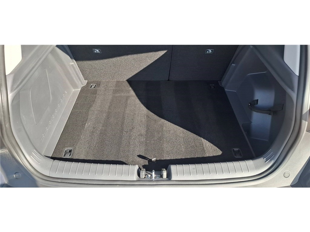 HYUNDAI BAYON 1.0 T-GDI 100 DCT-7 HYBRID 48V BUSINESS