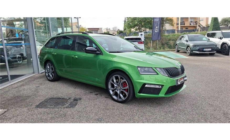 SKODA OCTAVIA COMBI 2.0 TSI 230 CH DSG6 RS