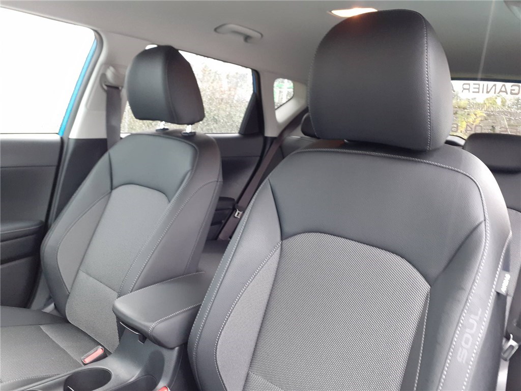 KIA SOUL ELECTRIQUE 204 CH Lounge