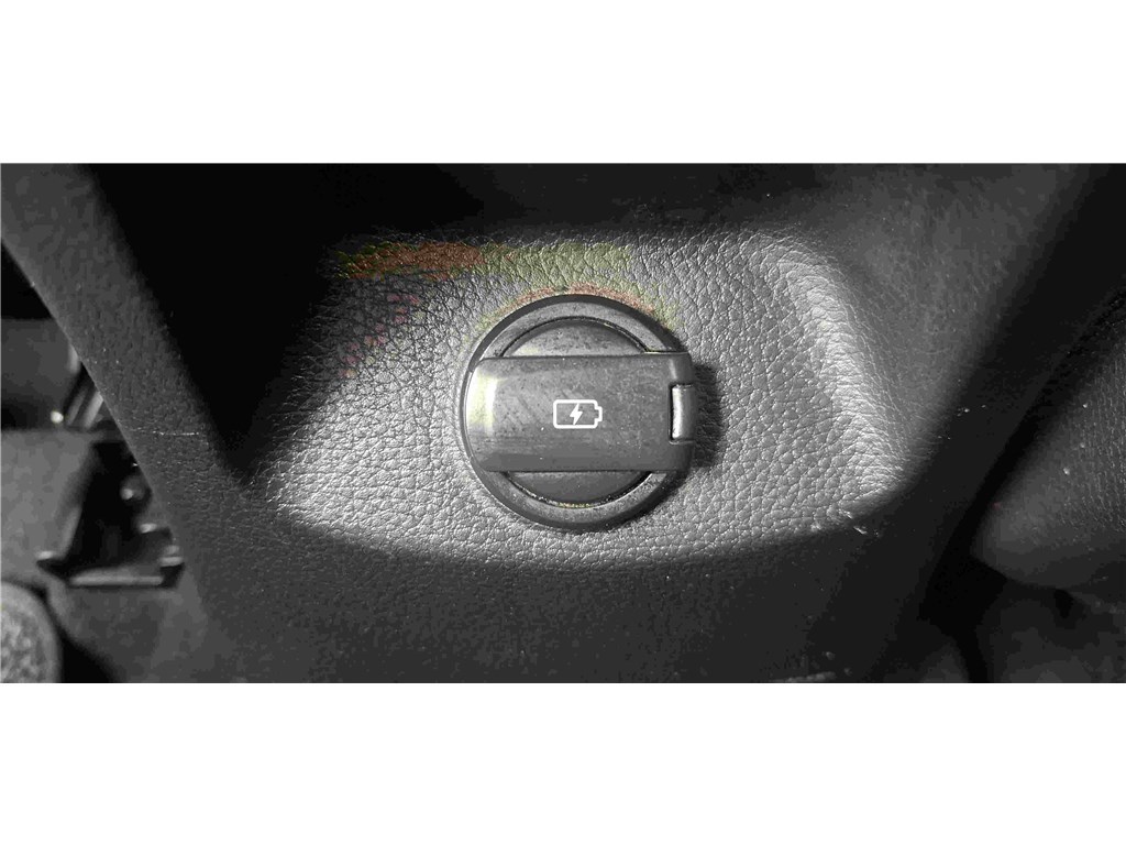 KIA STONIC 1.0 T-GDI 120 CH Launch Edition