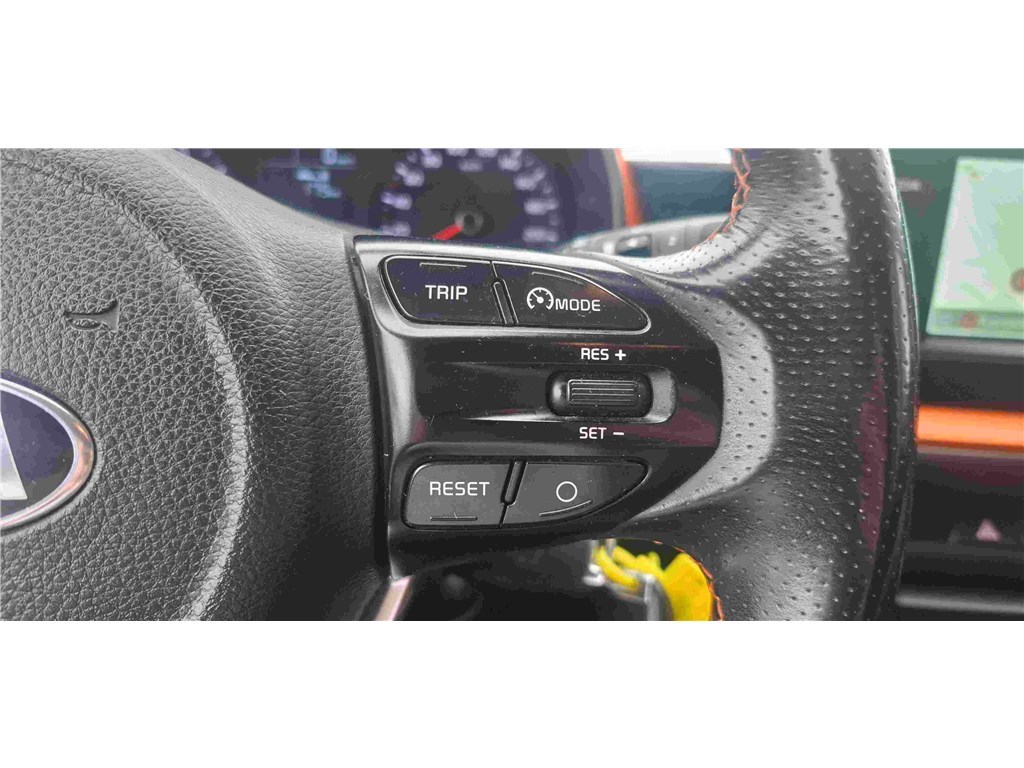 KIA STONIC 1.0 T-GDI 120 CH Launch Edition