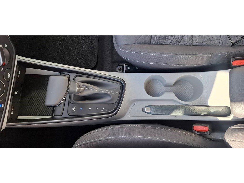 HYUNDAI BAYON 1.0 T-GDI 100 DCT-7 HYBRID 48V BUSINESS