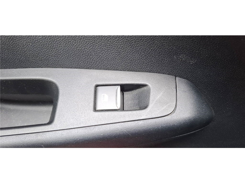 FORD PUMA 1.0 FLEXIFUEL 125 CH MHEV S&S BVM6 Titanium