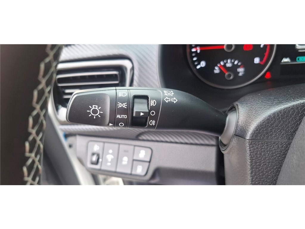 KIA STONIC 1.0 T-GDI 100 CH DCT7 GT Line