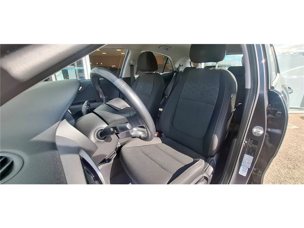 KIA RIO 1.0L T-GDI 120 CH ISG DCT7 Urban Edition