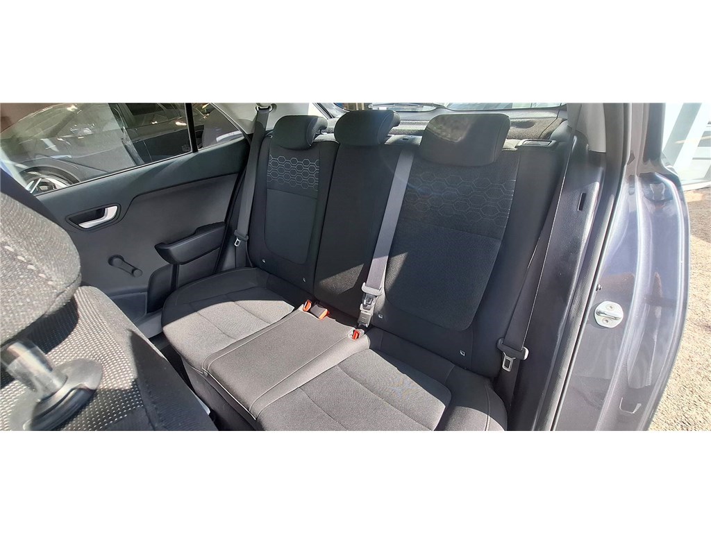 KIA RIO 1.0L T-GDI 120 CH ISG DCT7 Urban Edition