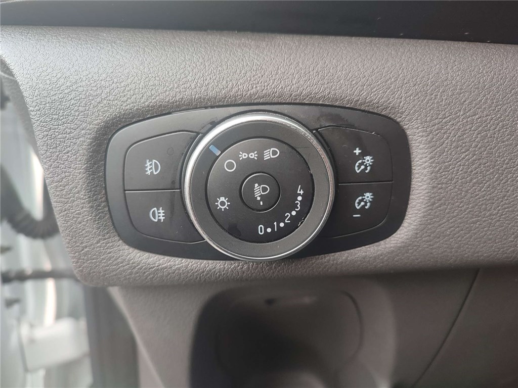 FORD TRANSIT CUSTOM FOURGON 300 L1H1 2.0 ECOBLUE 130 TREND BUSINESS