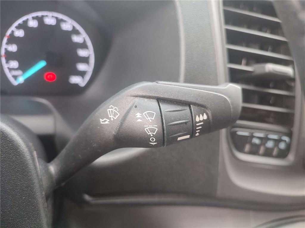 FORD TRANSIT CUSTOM FOURGON 300 L1H1 2.0 ECOBLUE 130 TREND BUSINESS