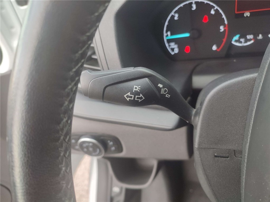 FORD TRANSIT CUSTOM FOURGON 300 L1H1 2.0 ECOBLUE 130 TREND BUSINESS