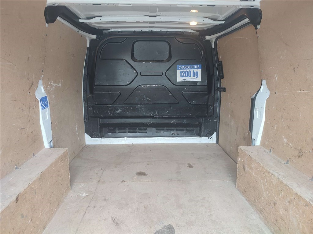 FORD TRANSIT CUSTOM FOURGON 300 L1H1 2.0 ECOBLUE 130 TREND BUSINESS