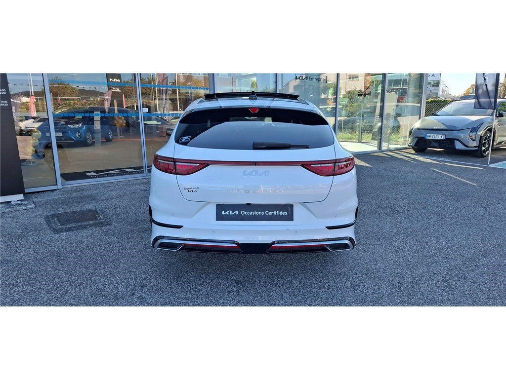 KIA PROCEED 1.5 T-GDI 160 CH DCT7 GT Line Premium