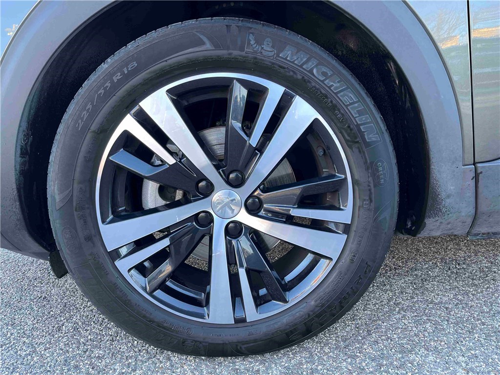 PEUGEOT 3008 BLUEHDI 130CH S&S BVM6 Allure