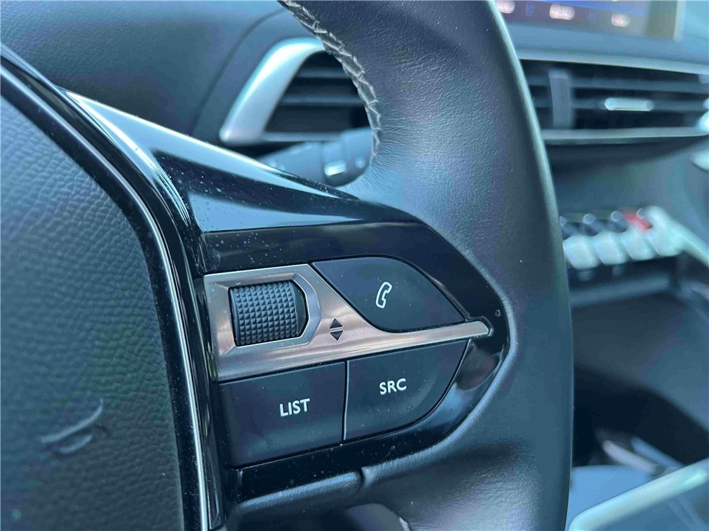 PEUGEOT 3008 BLUEHDI 130CH S&S BVM6 Allure