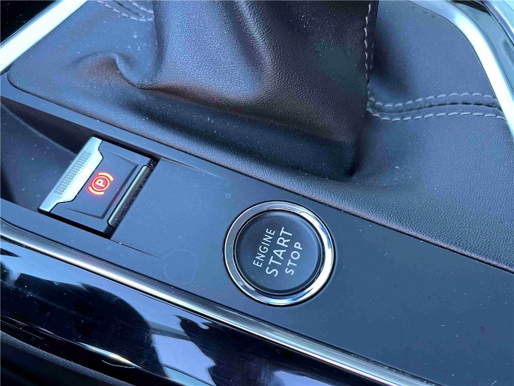 PEUGEOT 3008 BLUEHDI 130CH S&S BVM6 Allure