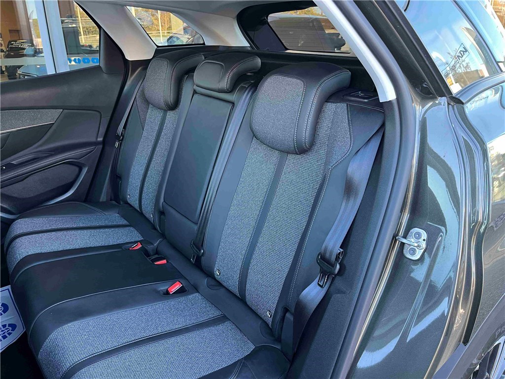 PEUGEOT 3008 BLUEHDI 130CH S&S BVM6 Allure