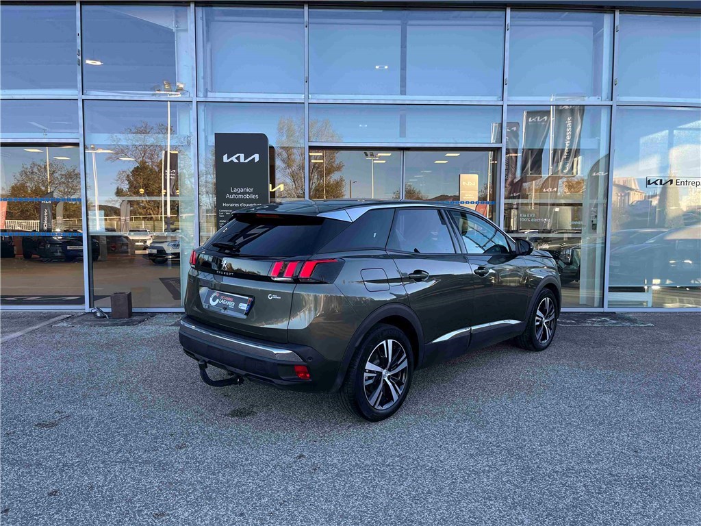 PEUGEOT 3008 BLUEHDI 130CH S&S BVM6 Allure