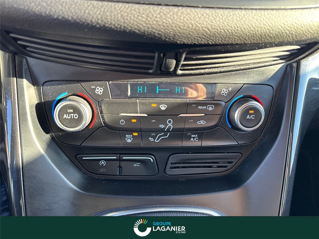 FORD KUGA 1.5 TDCI 120 S&S 4X2 BVM6 Titanium