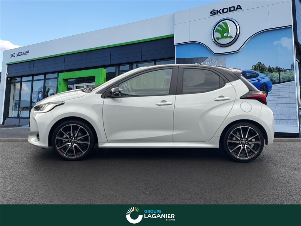 TOYOTA YARIS HYBRIDE 116H GR Sport