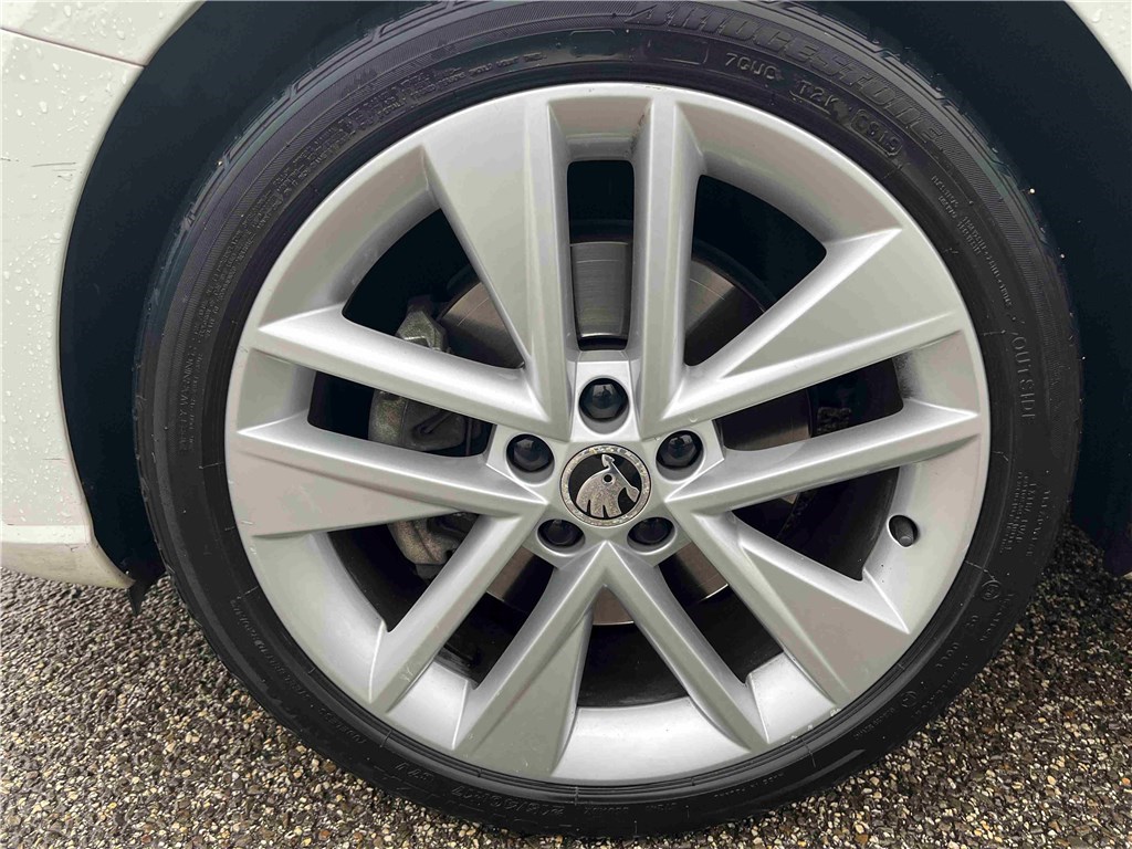 SKODA FABIA 1.2 TSI 110 CH GREENTEC DSG7 Style