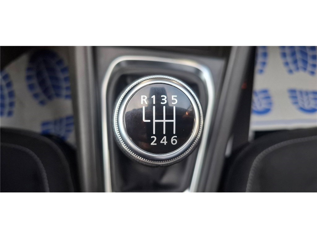 RENAULT CAPTUR TCE 90 – 21 Business