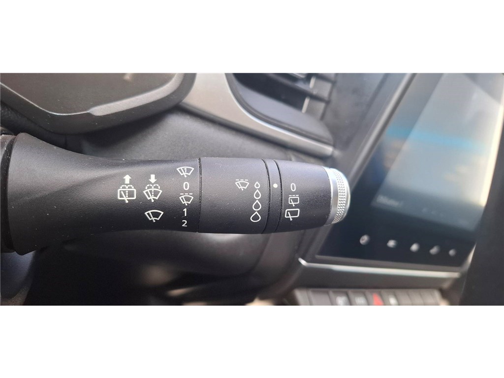 RENAULT CAPTUR TCE 90 – 21 Business