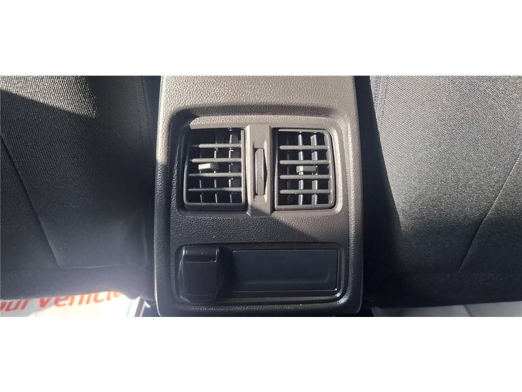 RENAULT CAPTUR TCE 90 – 21 Business