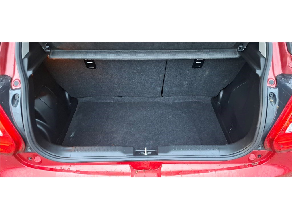 SUZUKI SWIFT 1.2 DUALJET HYBRID AUTO (CVT) Privilège