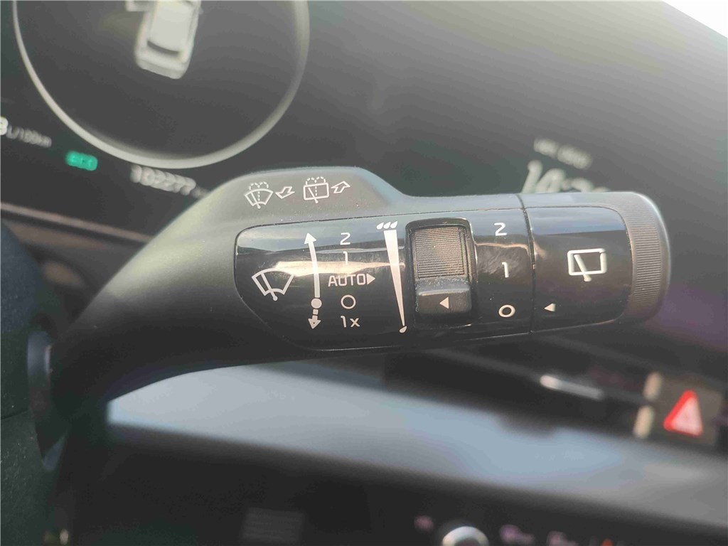 KIA SPORTAGE 1.6 T-GDI 230CH ISG HYBRIDE BVA6 4X2 GT Line Premium